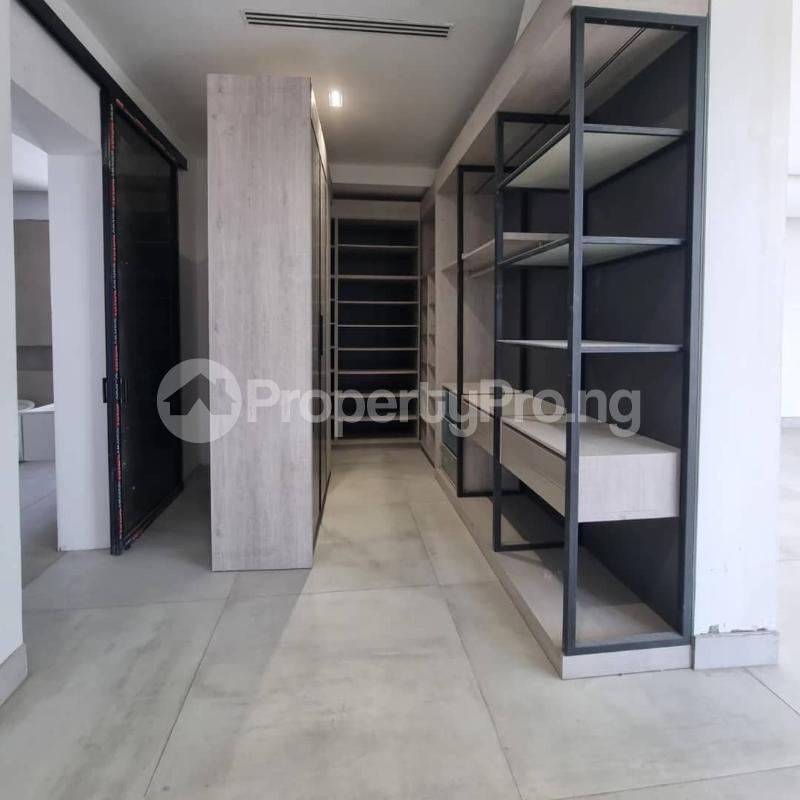 5 Bedroom Detached Duplex