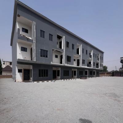 4 bedroom terraced duplex for sale