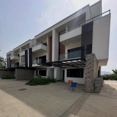 4 bedroom terraced duplex for sale