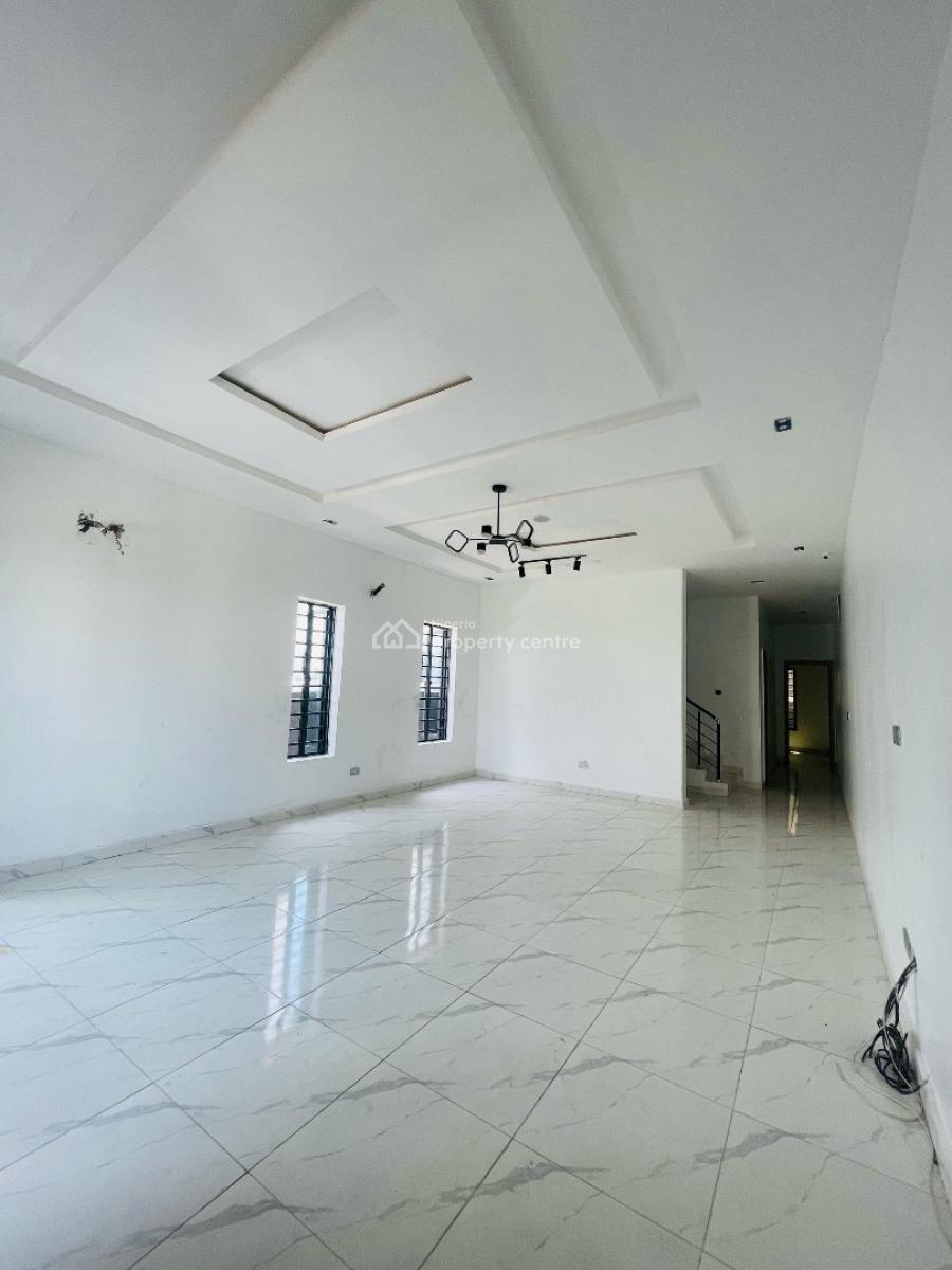 4 bedroom semi-detached duplex for sale
