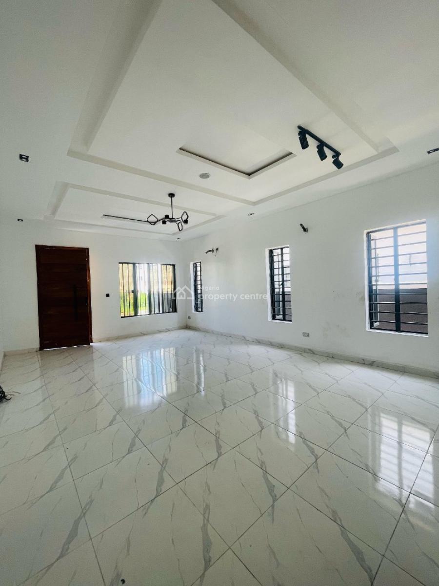 4 bedroom semi-detached duplex for sale