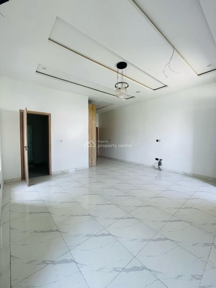 4 bedroom semi-detached duplex for sale