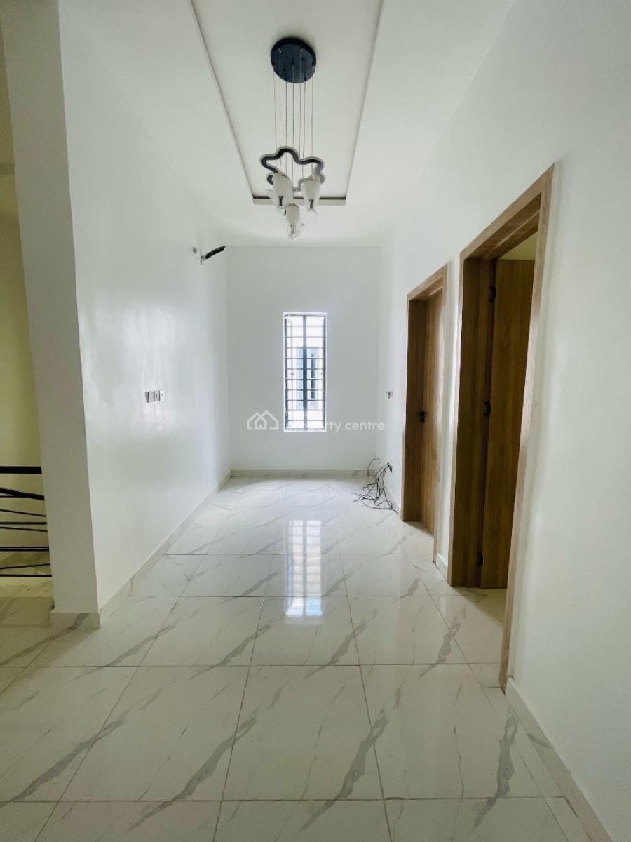4 bedroom semi-detached duplex for sale