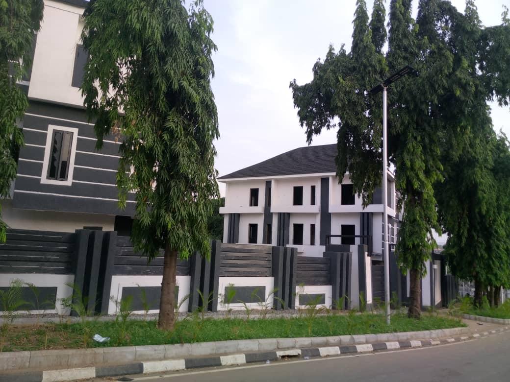 For Sale   4 Bedroom Terrace Duplex with bq (Semi-Finish)