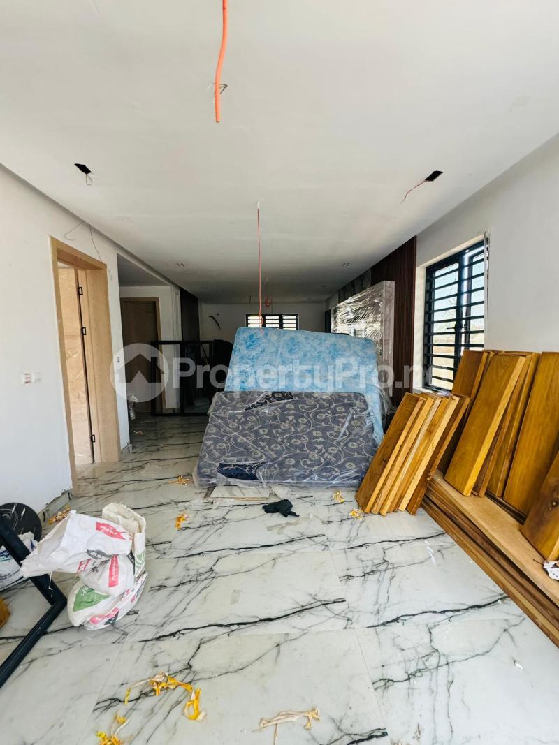 5bed Semi Detached+bq