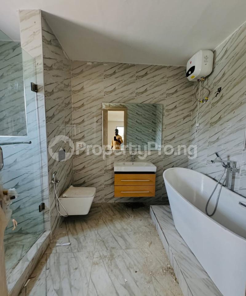 5bed Semi Detached+bq