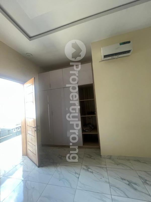 Shared Apartment