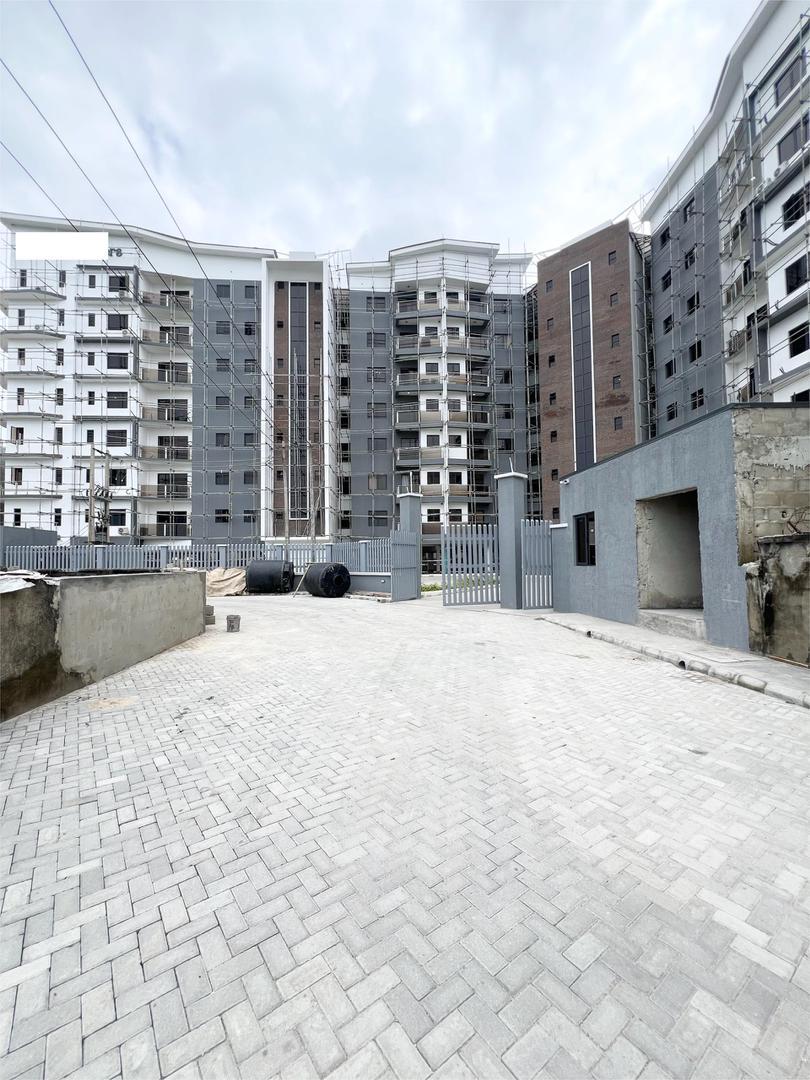 For sale   2 bedroom luxurious apartments with swimming pool, gym  and elevator for sale location  lekkI phase 1 price 200 million  Title  governor concept