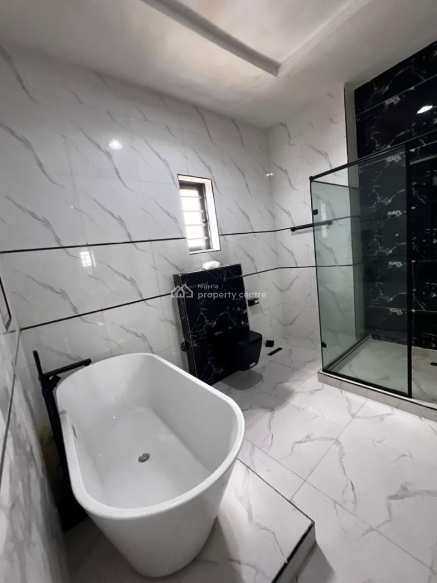 5 bedroom detached duplex for sale