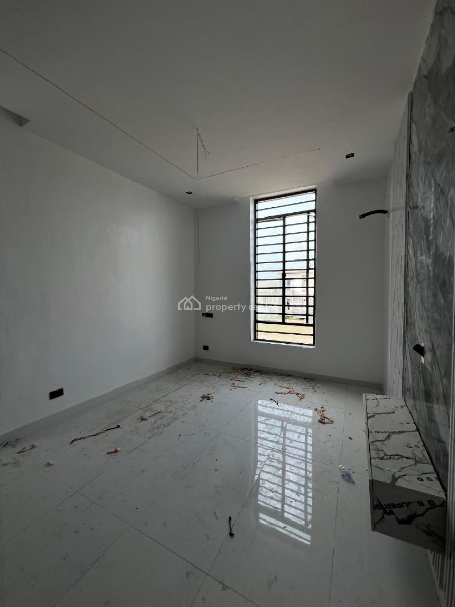 5 bedroom detached duplex for sale