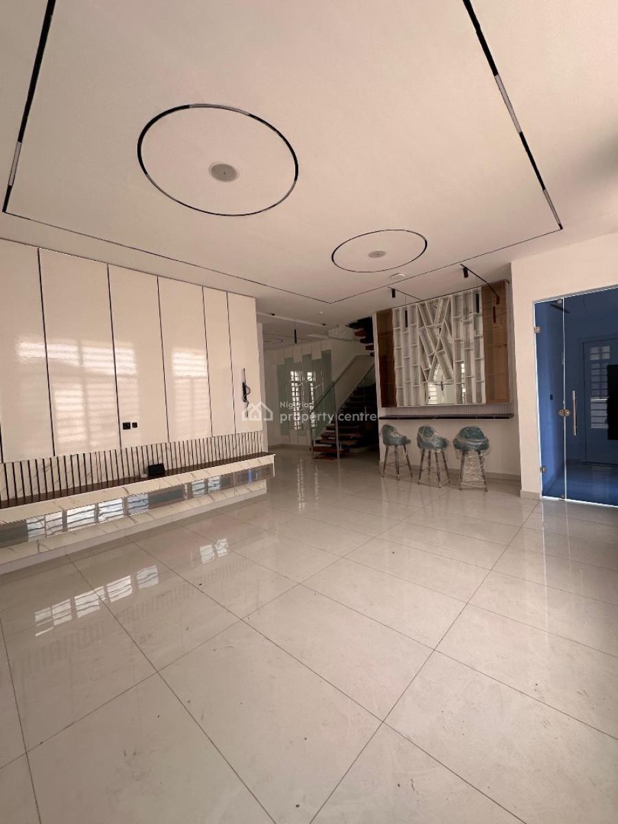 5 bedroom detached duplex for sale