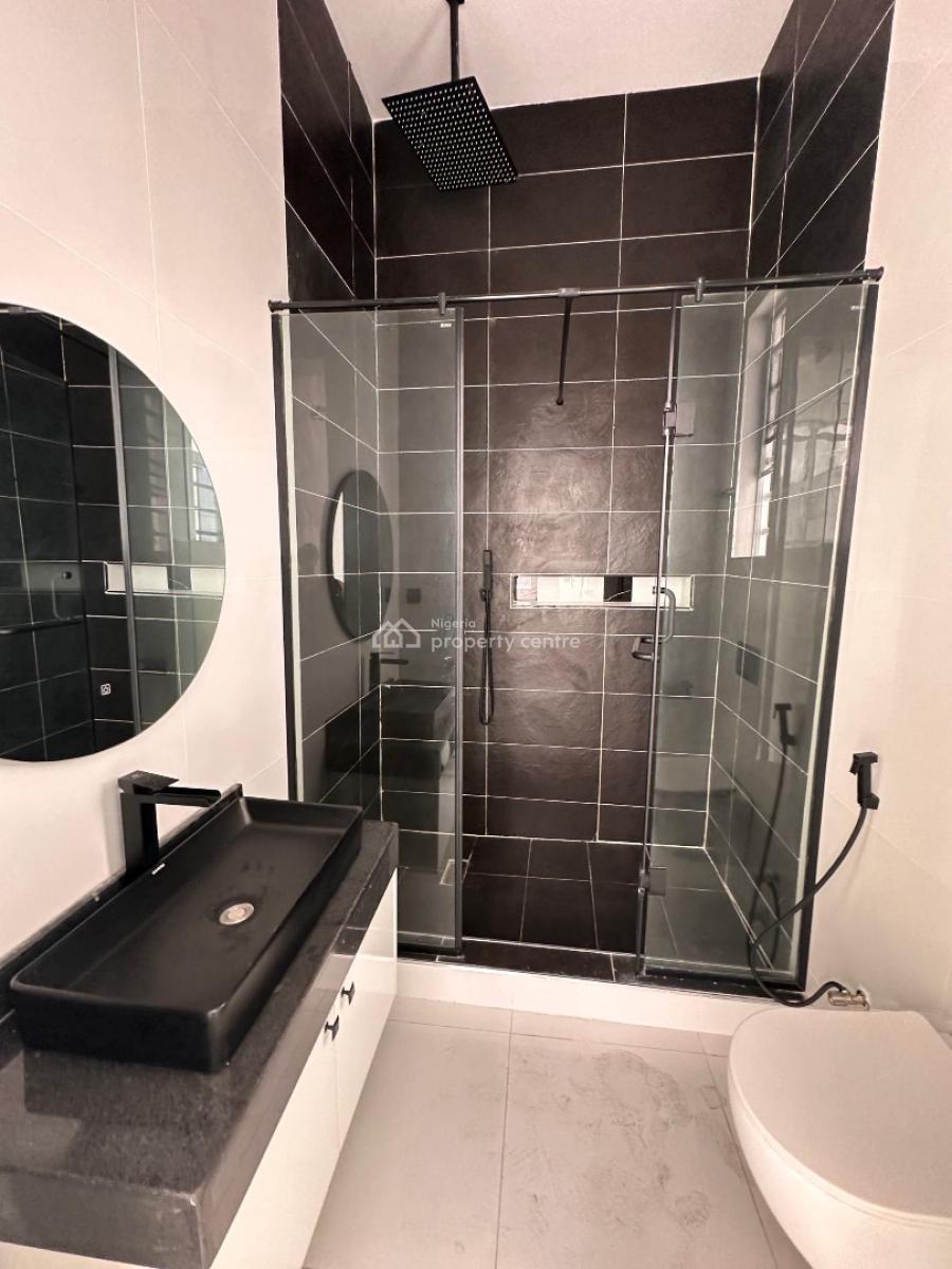 5 bedroom detached duplex for sale