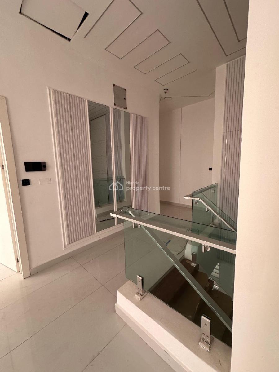 5 bedroom detached duplex for sale