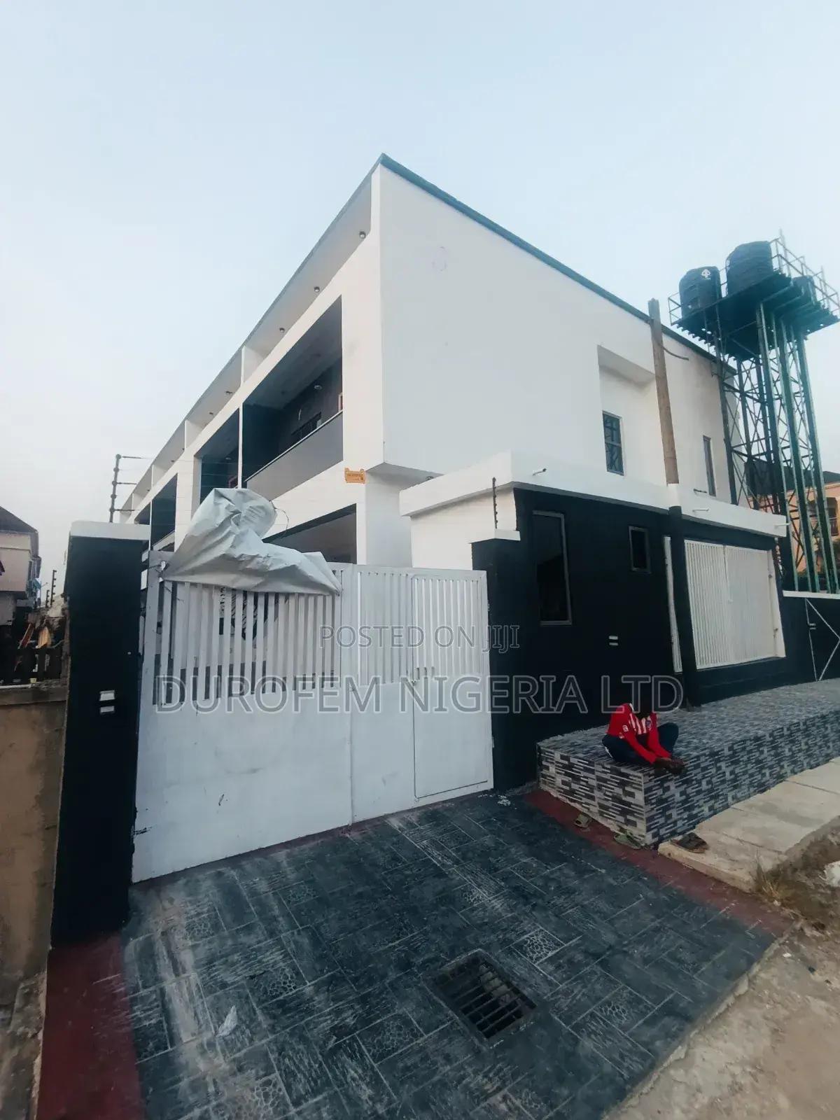 4bdrm Duplex in Opposite Westend, Ikota for sale