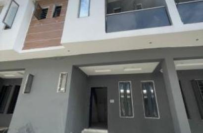 Distress 3 Bedroom Terrace