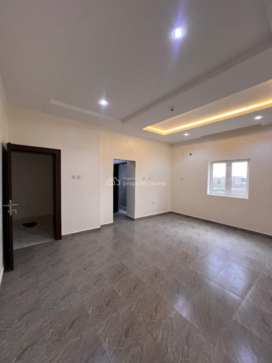 4 bedroom terraced duplex for rent