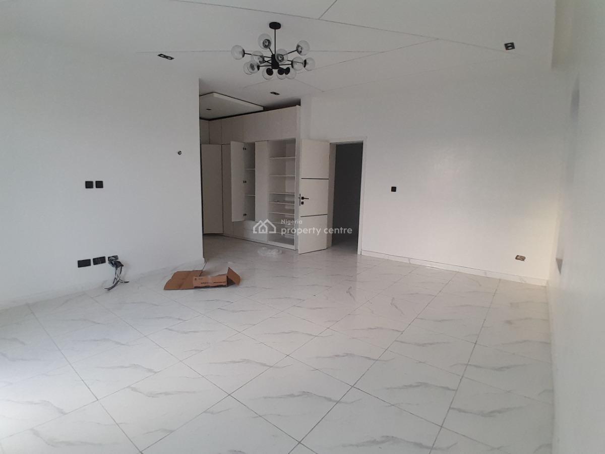 5 bedroom detached duplex for sale