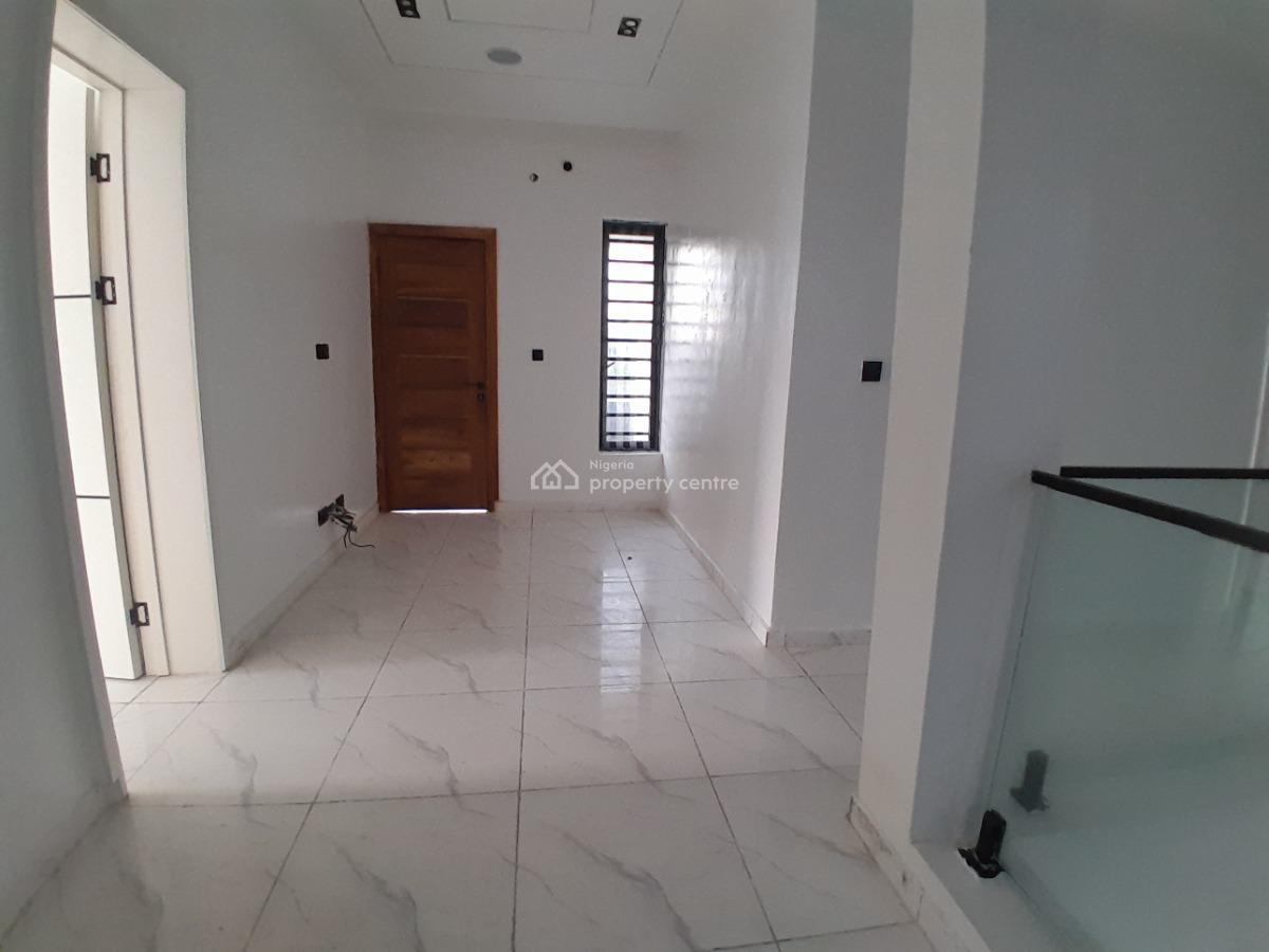 5 bedroom detached duplex for sale