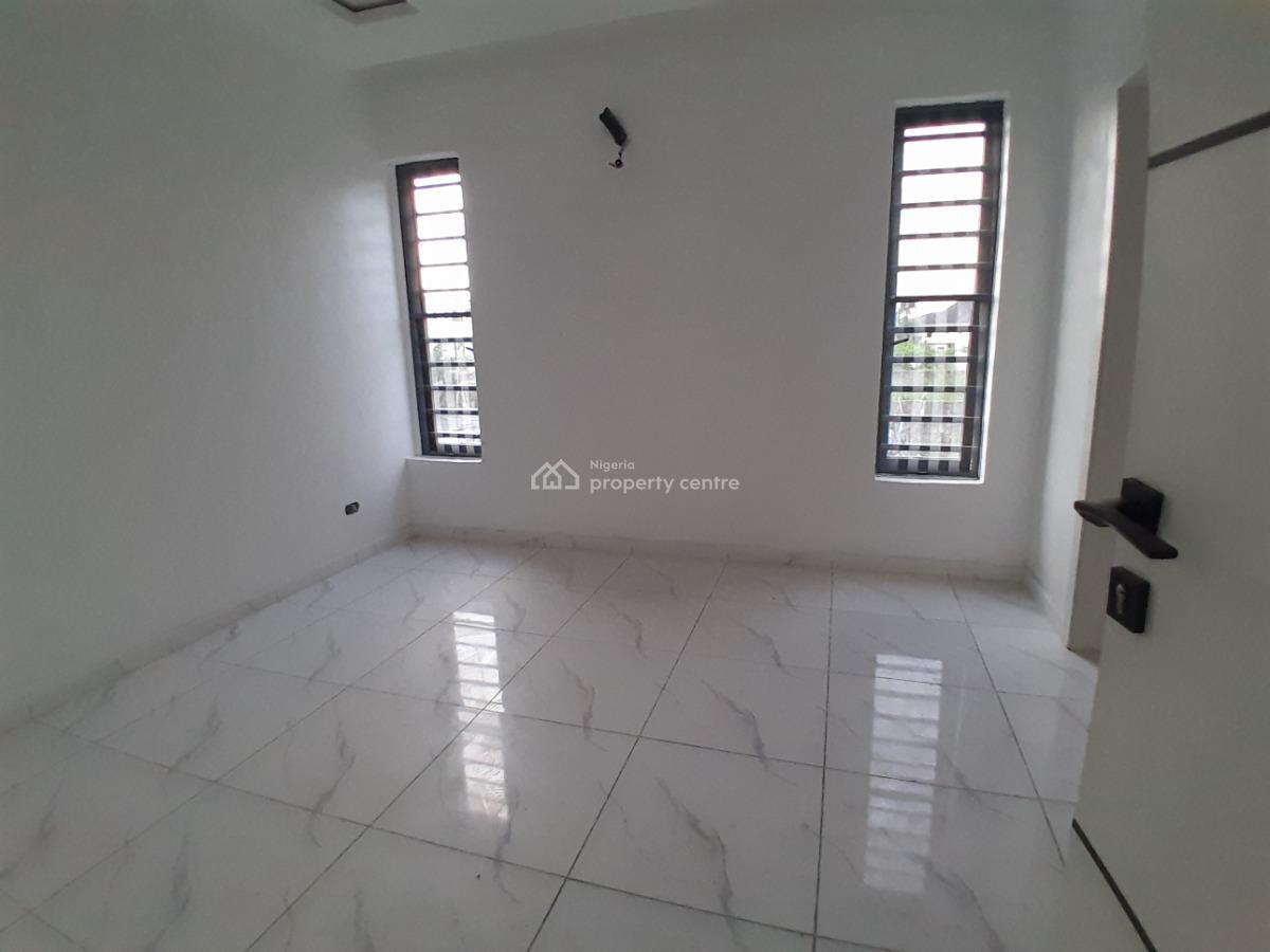 5 bedroom detached duplex for sale