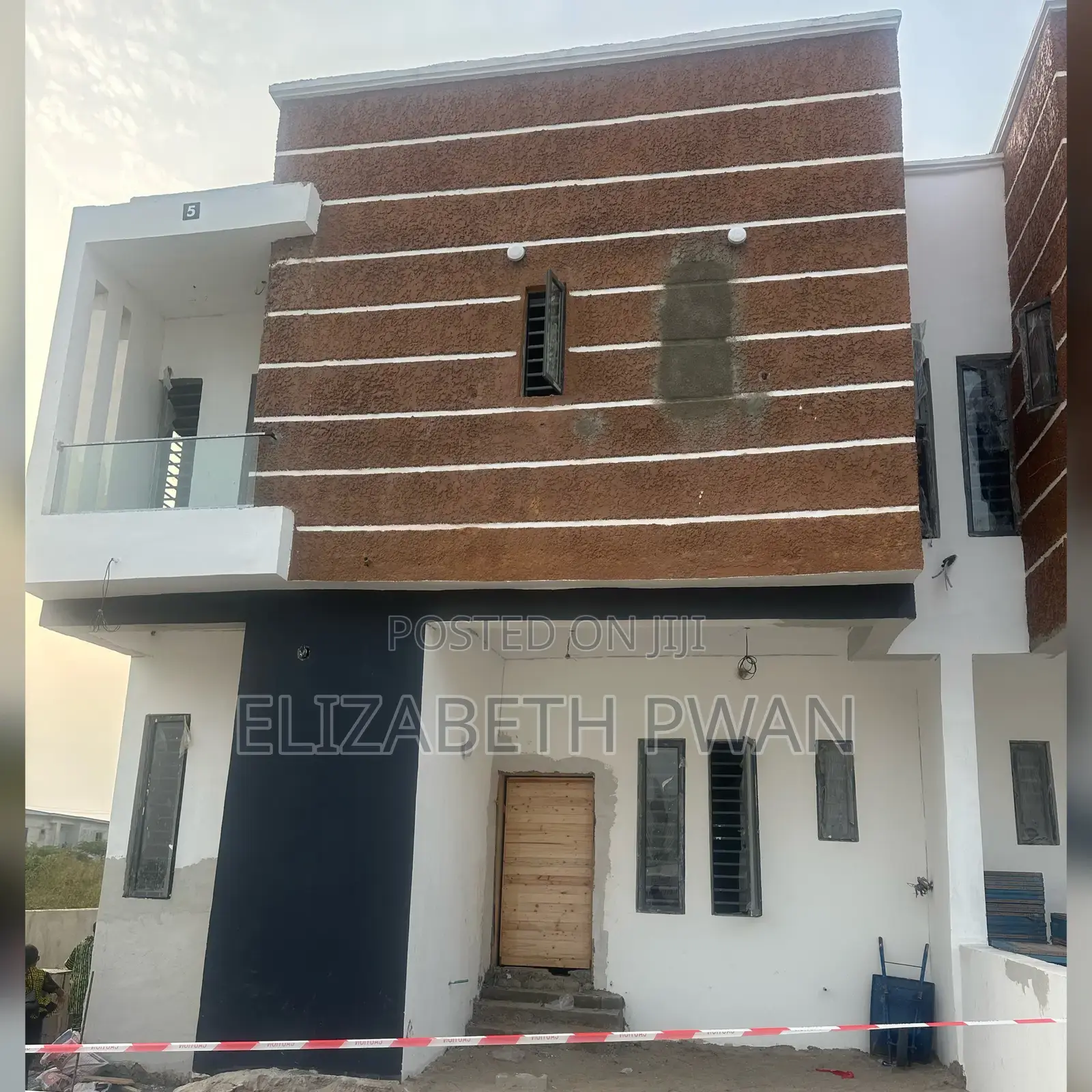 Furnished 4bdrm Terrace in Beechwood Estate, Bogije for Sale