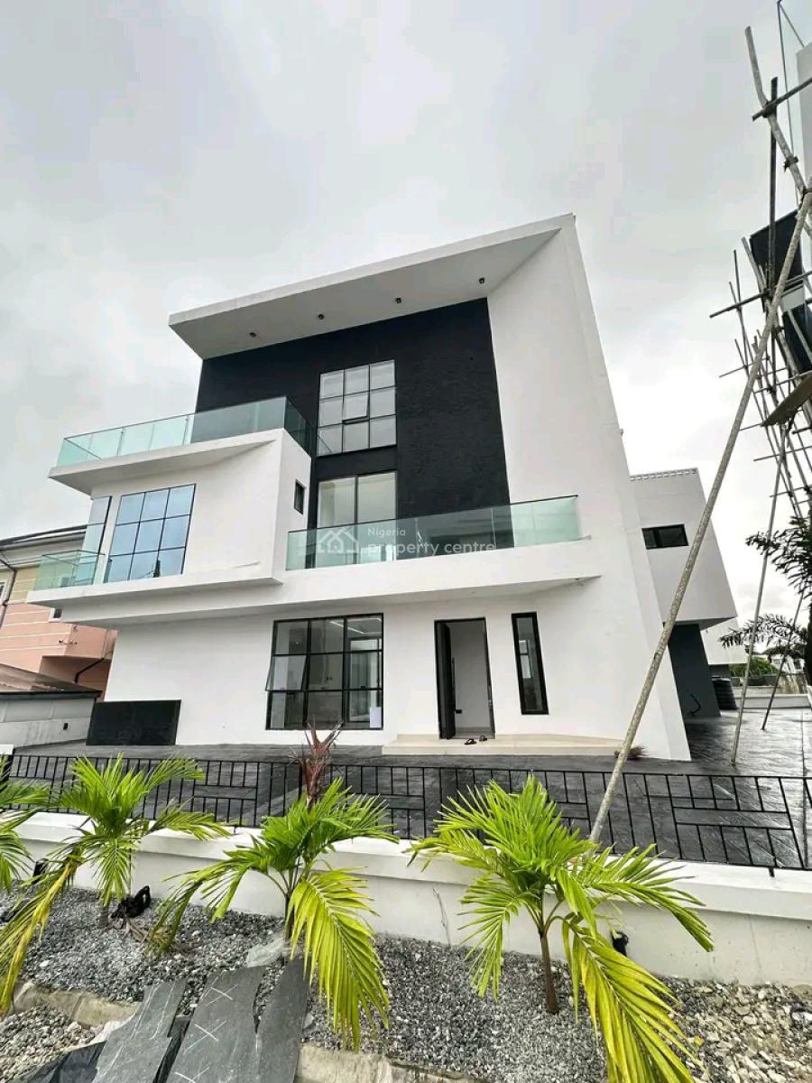 5 bedroom detached duplex for sale