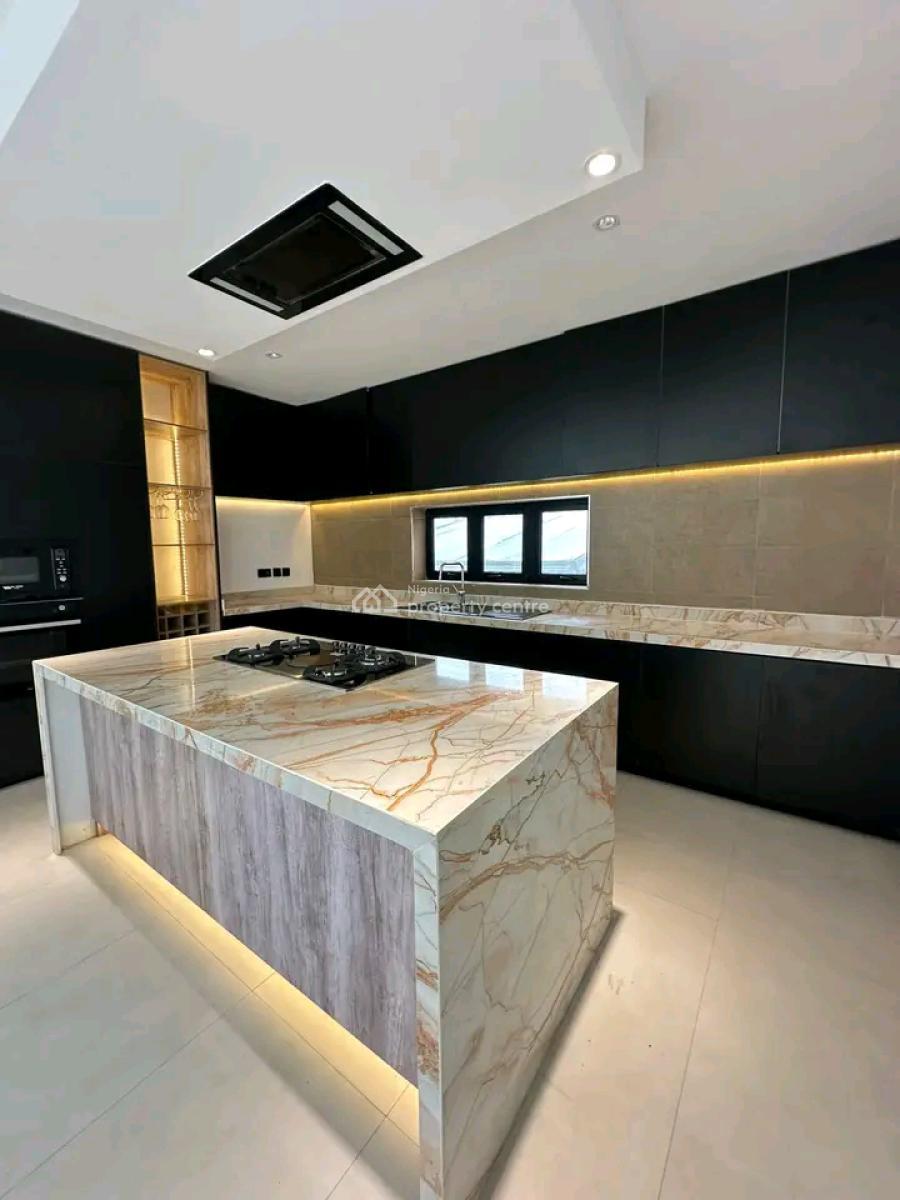 5 bedroom detached duplex for sale
