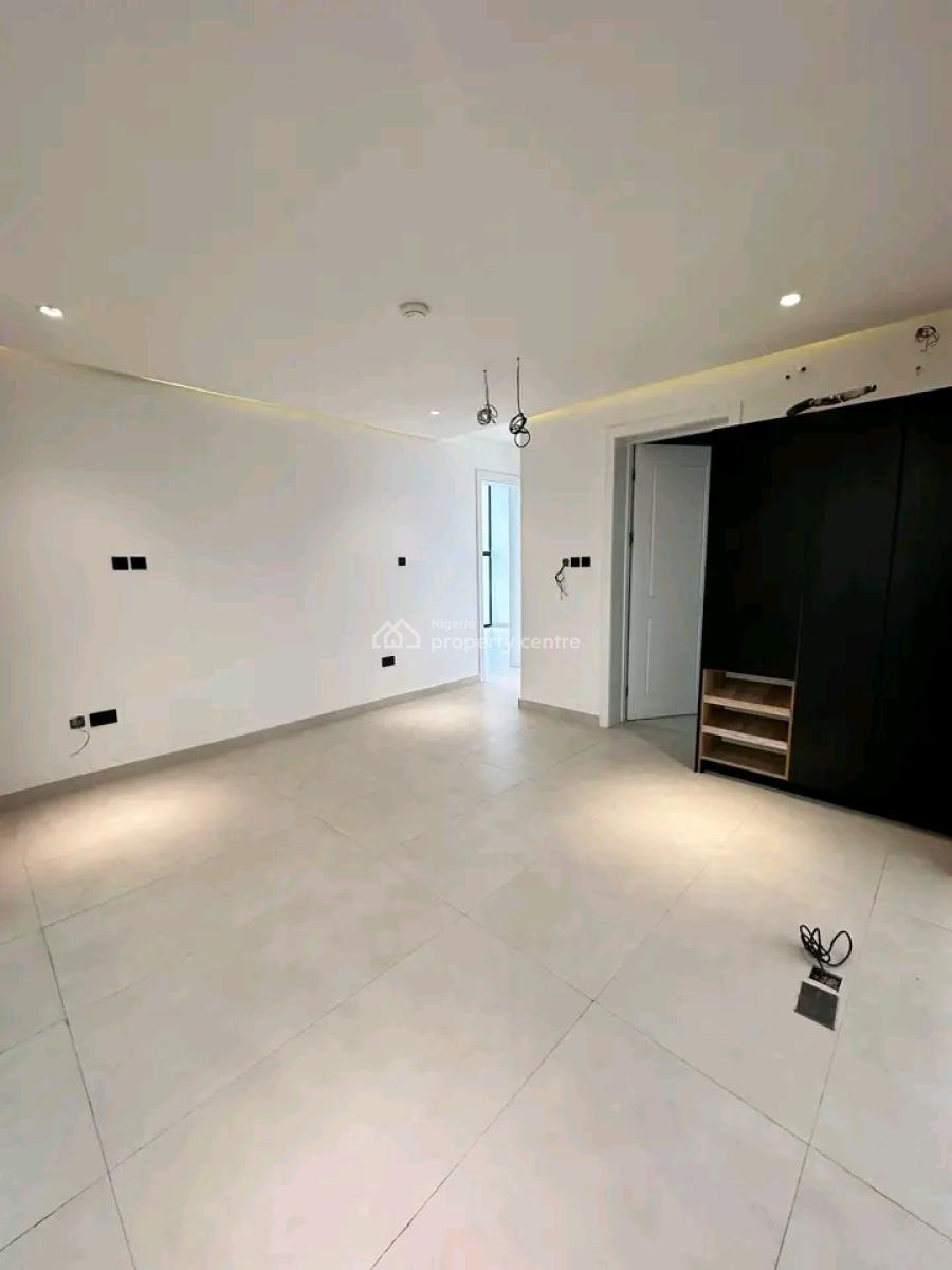 5 bedroom detached duplex for sale