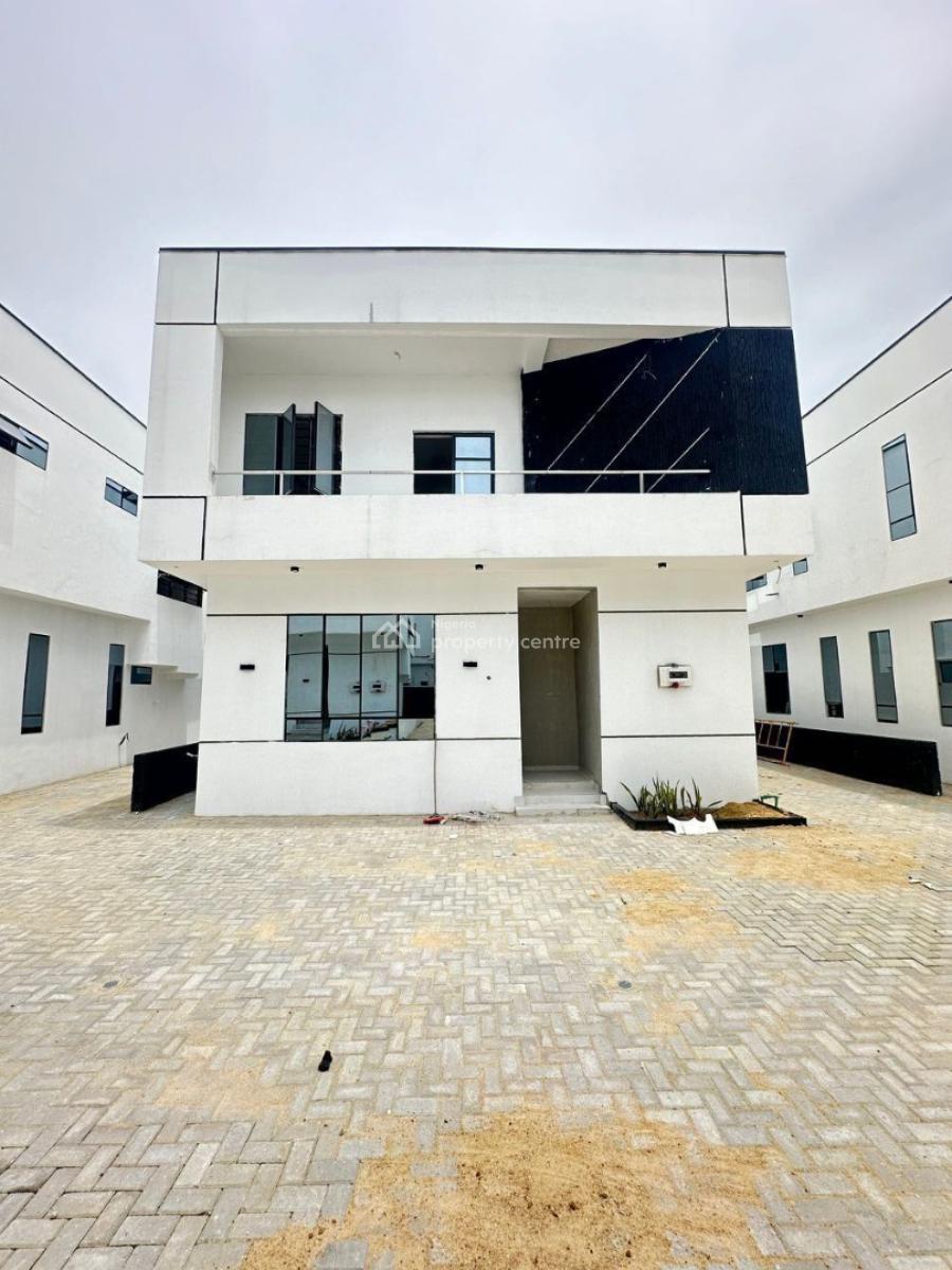 Brand New 4 Bedrooms Duplex