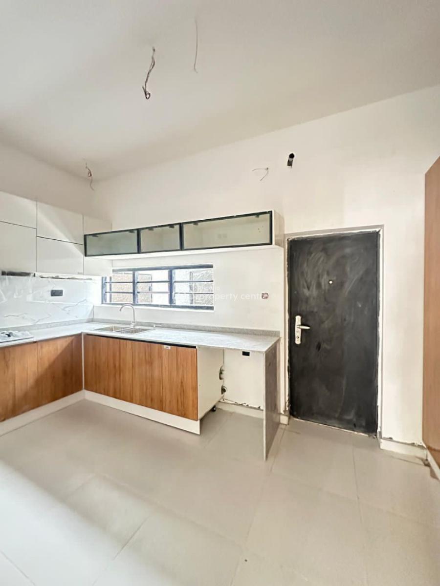 Brand New 4 Bedrooms Duplex