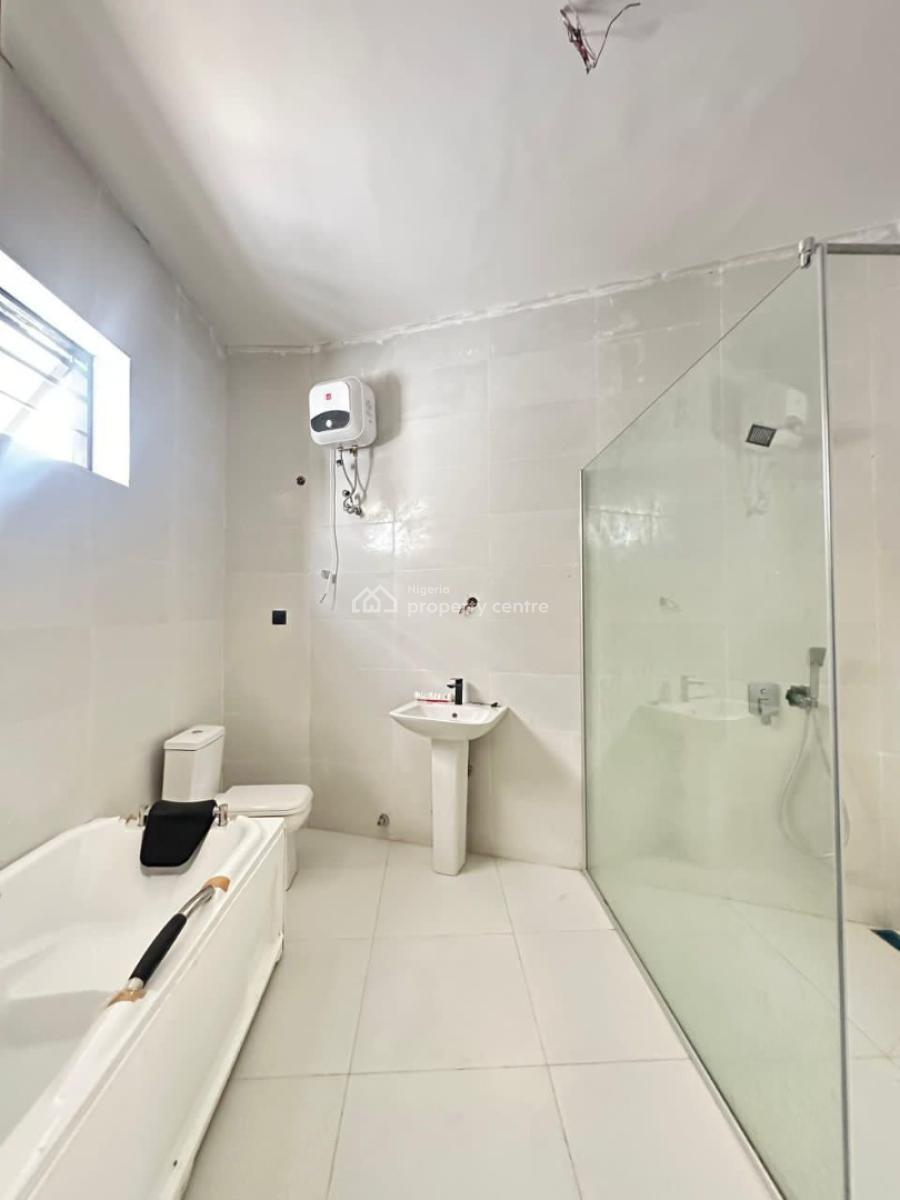 Brand New 4 Bedrooms Duplex