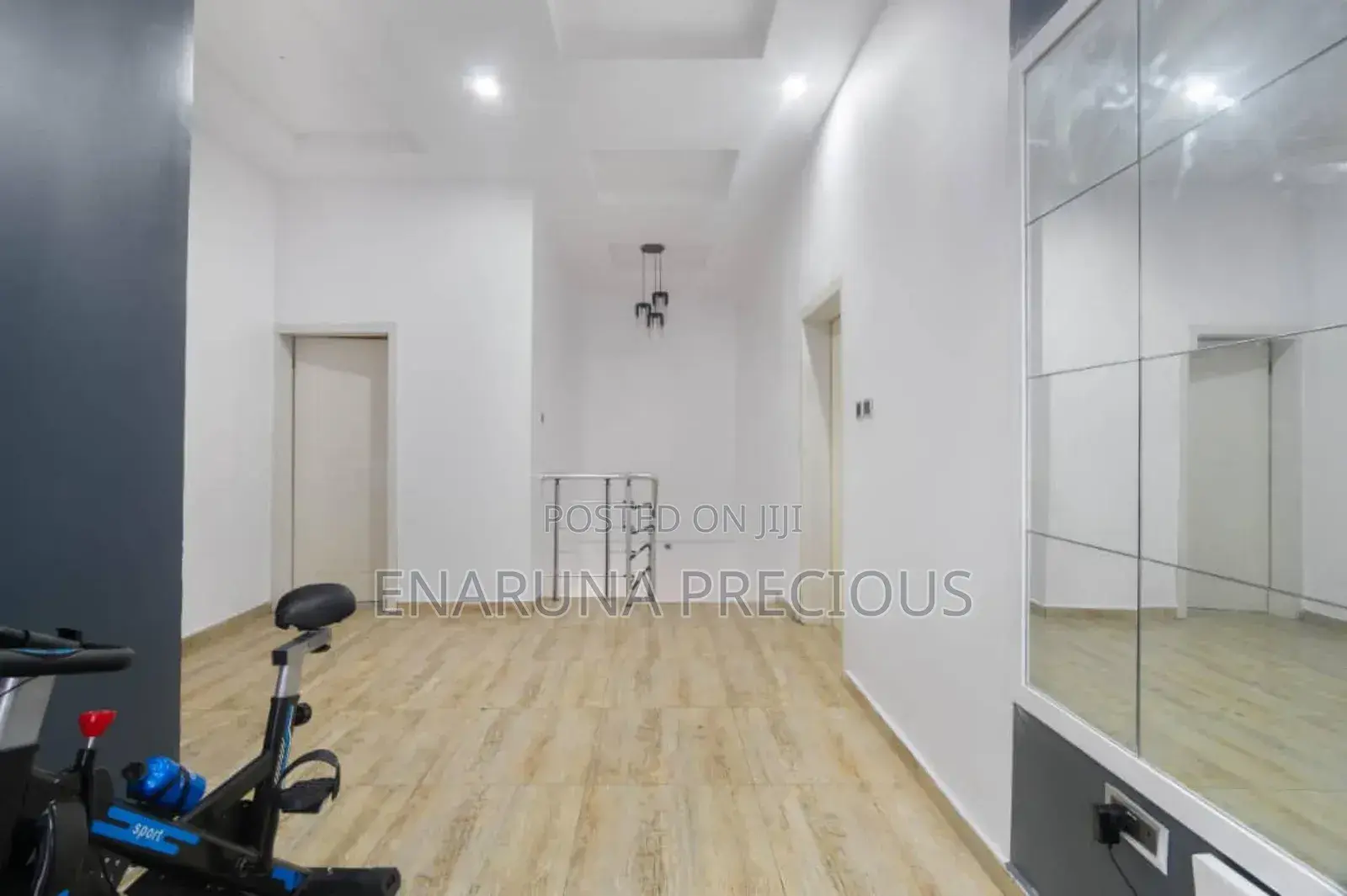 Furnished 4bdrm Townhouse/Terrace in Orchid, Chevron for sale