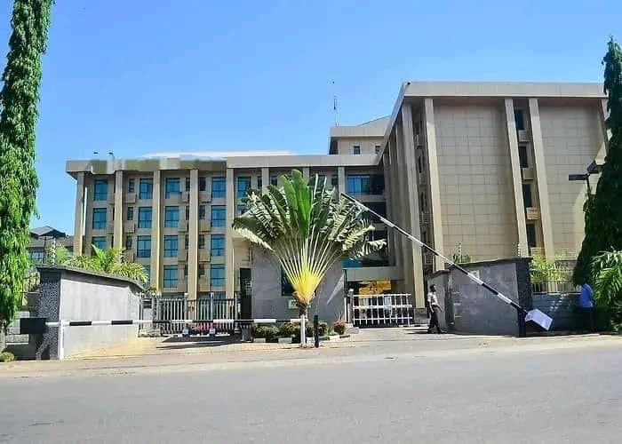 102 ROOMS FUNCTIONAL BEAUTIFUL HOTEL FOR SALE IN GUDU, ABUJA