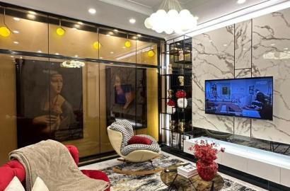Beautifully furnished one bedroom apartment with glass art casing (basquiat) is available