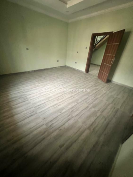 3 bedroom terraced duplex for sale