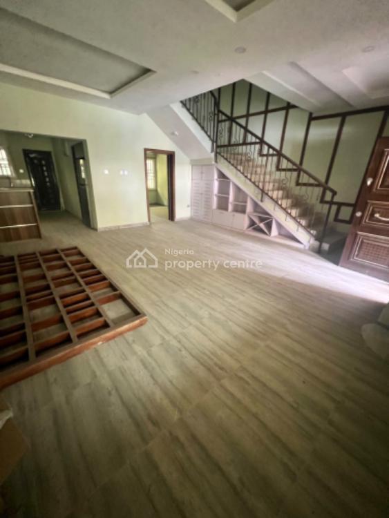 3 bedroom terraced duplex for sale