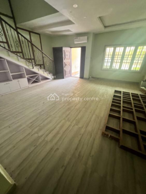 3 bedroom terraced duplex for sale