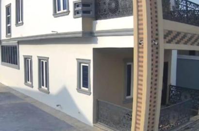 Fully Detached Duplex of 6-BEDROOM (new house) For Sale.   SIZE: 400square meters