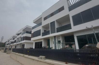 4 BEDROOM SEMI DETACHED HOUSE WITH A ROOM BQ FOR SALE @ BANANA ISLAND.