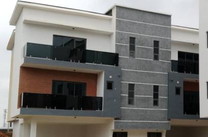 SEMI-DIRECT INSTRUCTION TO SELL  4 BEDROOM TERRACE IN OLOGOLO, LEKKI