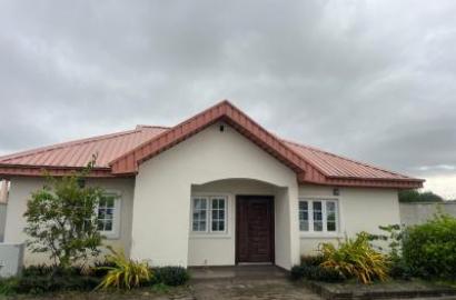 10 Units Of 3 Bedrooms Bungalow & 5 Units Of 2 Bedroom Bungallow