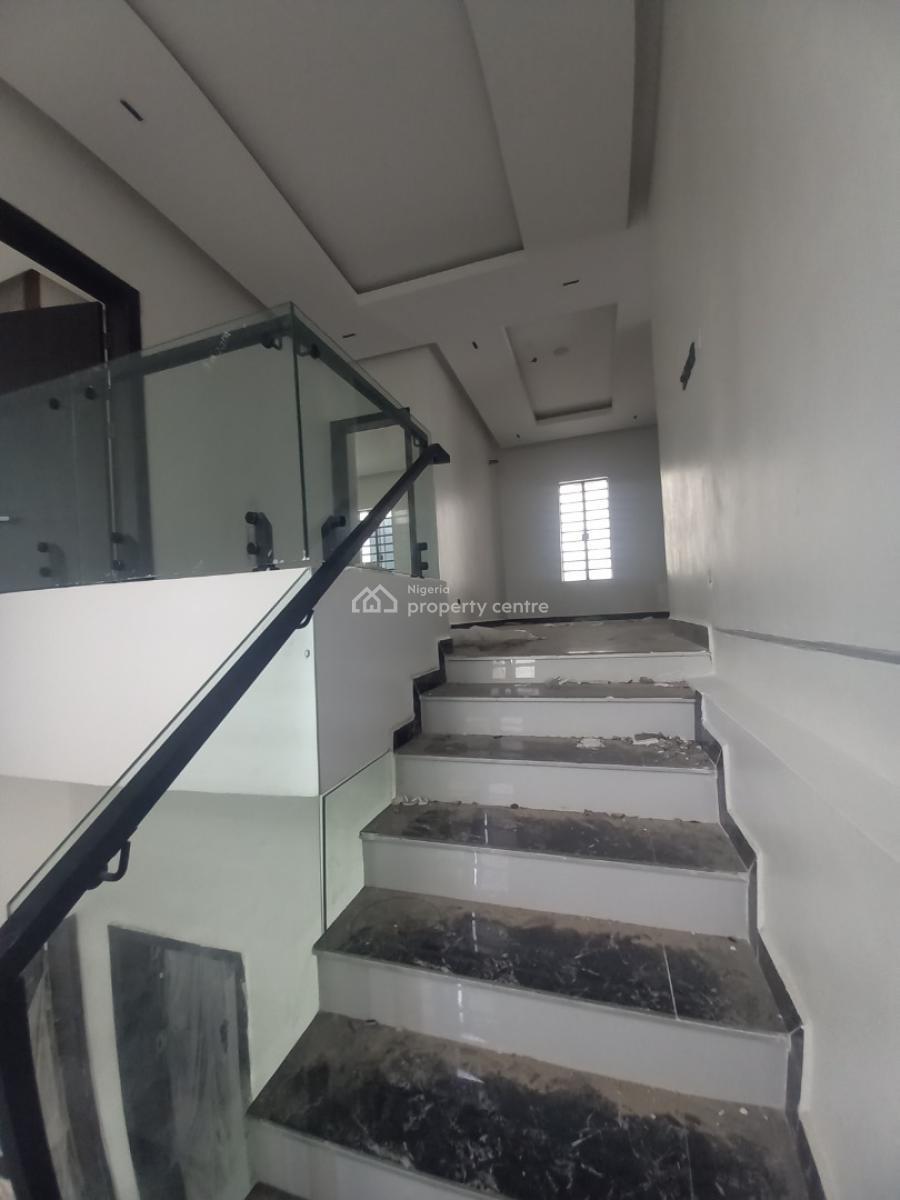 Luxury New 5bedroom Fully Detached Duplex With Bq