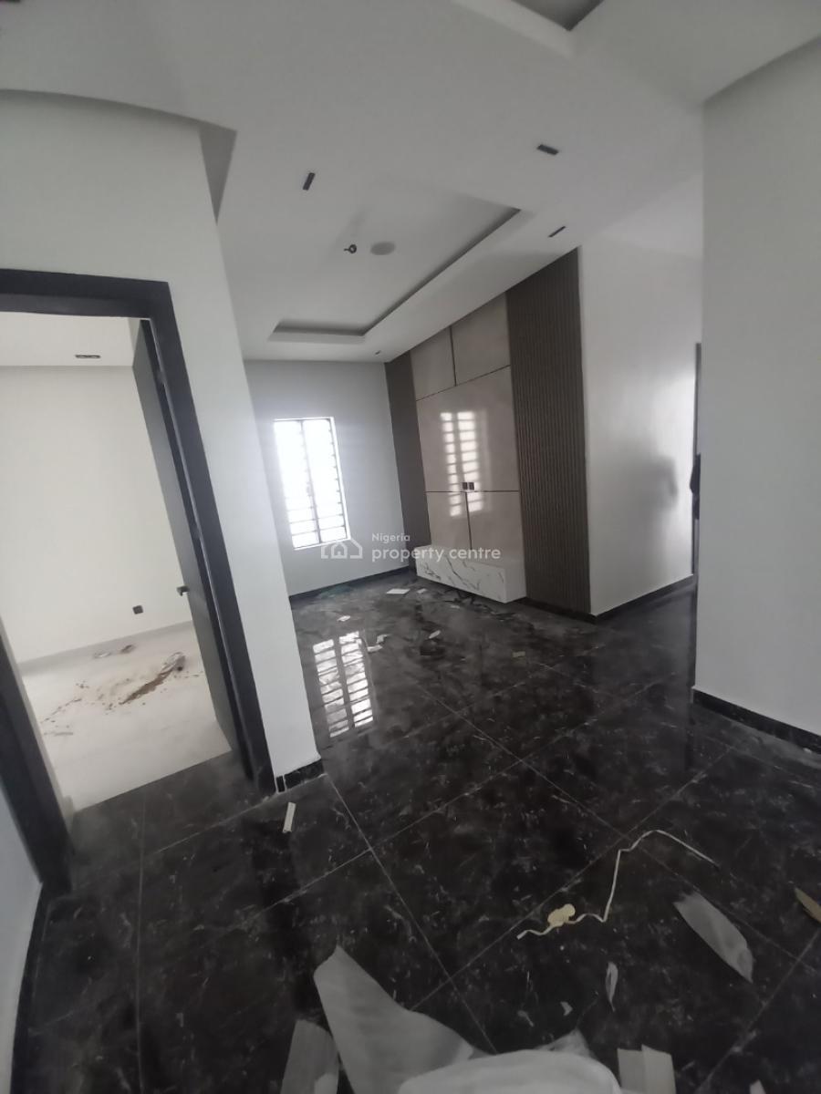 Luxury New 5bedroom Fully Detached Duplex With Bq