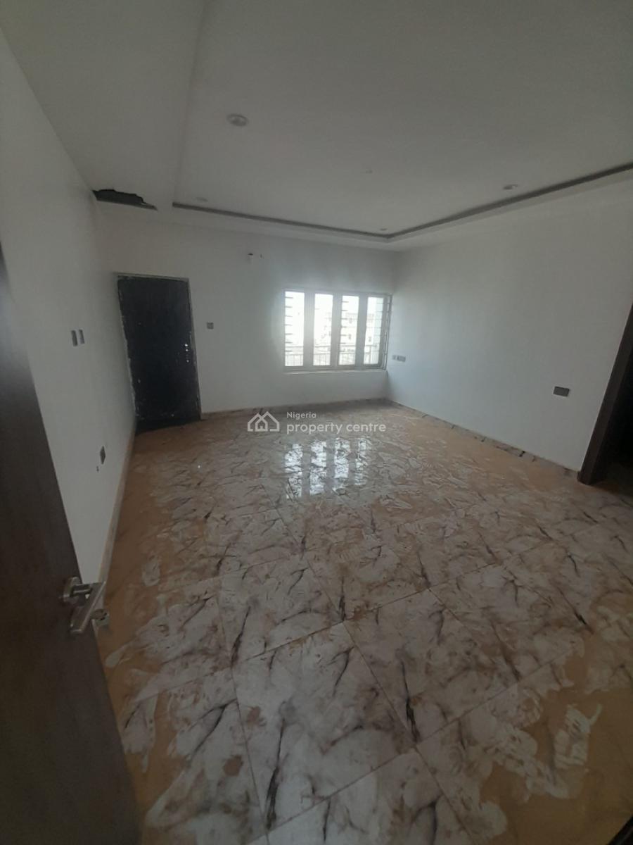 3 bedroom terraced duplex for sale