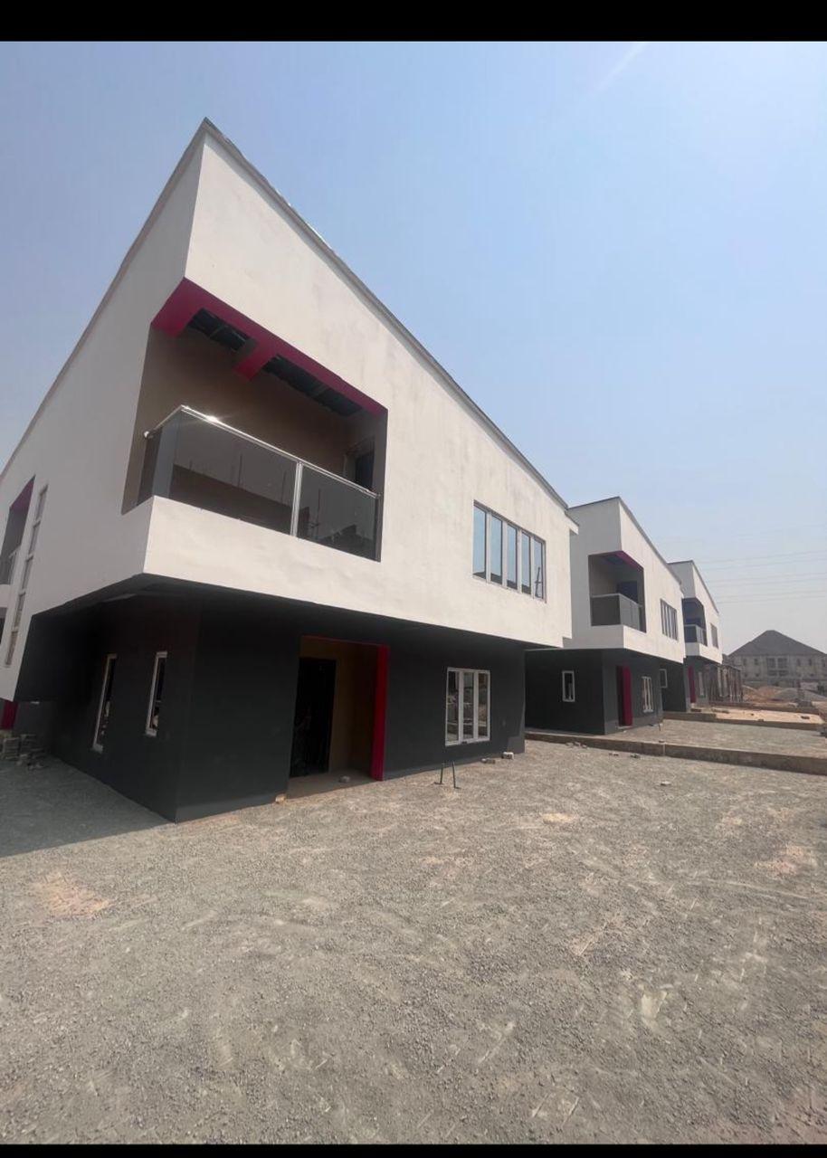 Newly built 4 bedroom fully detached duplex with a room BQ. Selling as it is.