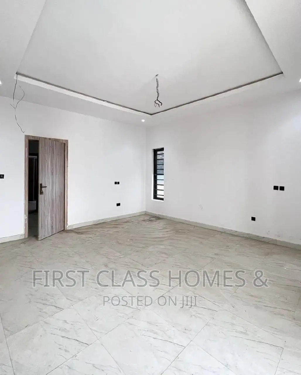 4bdrm Townhouse/Terrace in Orchid Road, Chevron for Sale