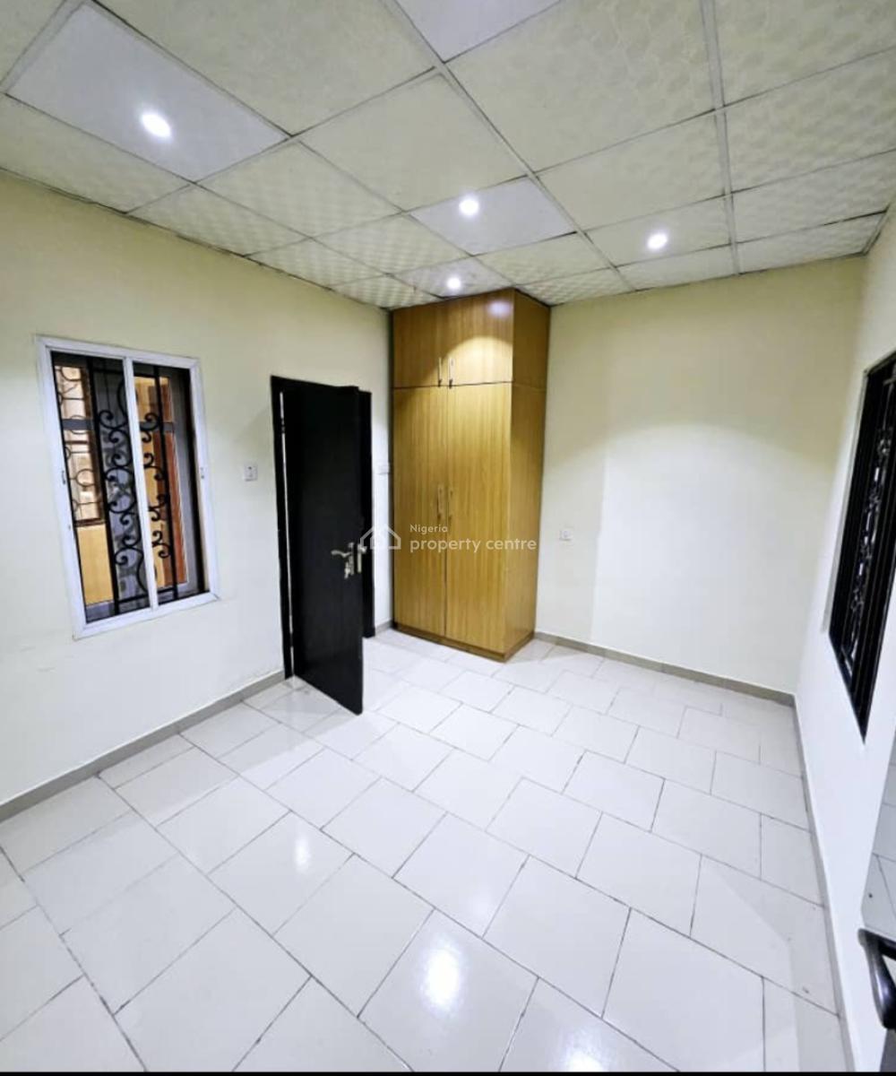 4 bedroom commercial property for rent