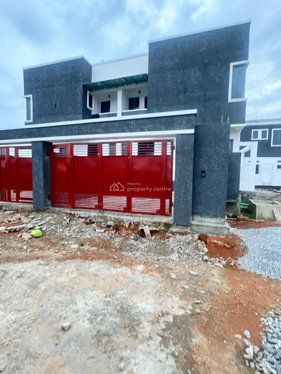 4 bedroom terraced duplex for sale