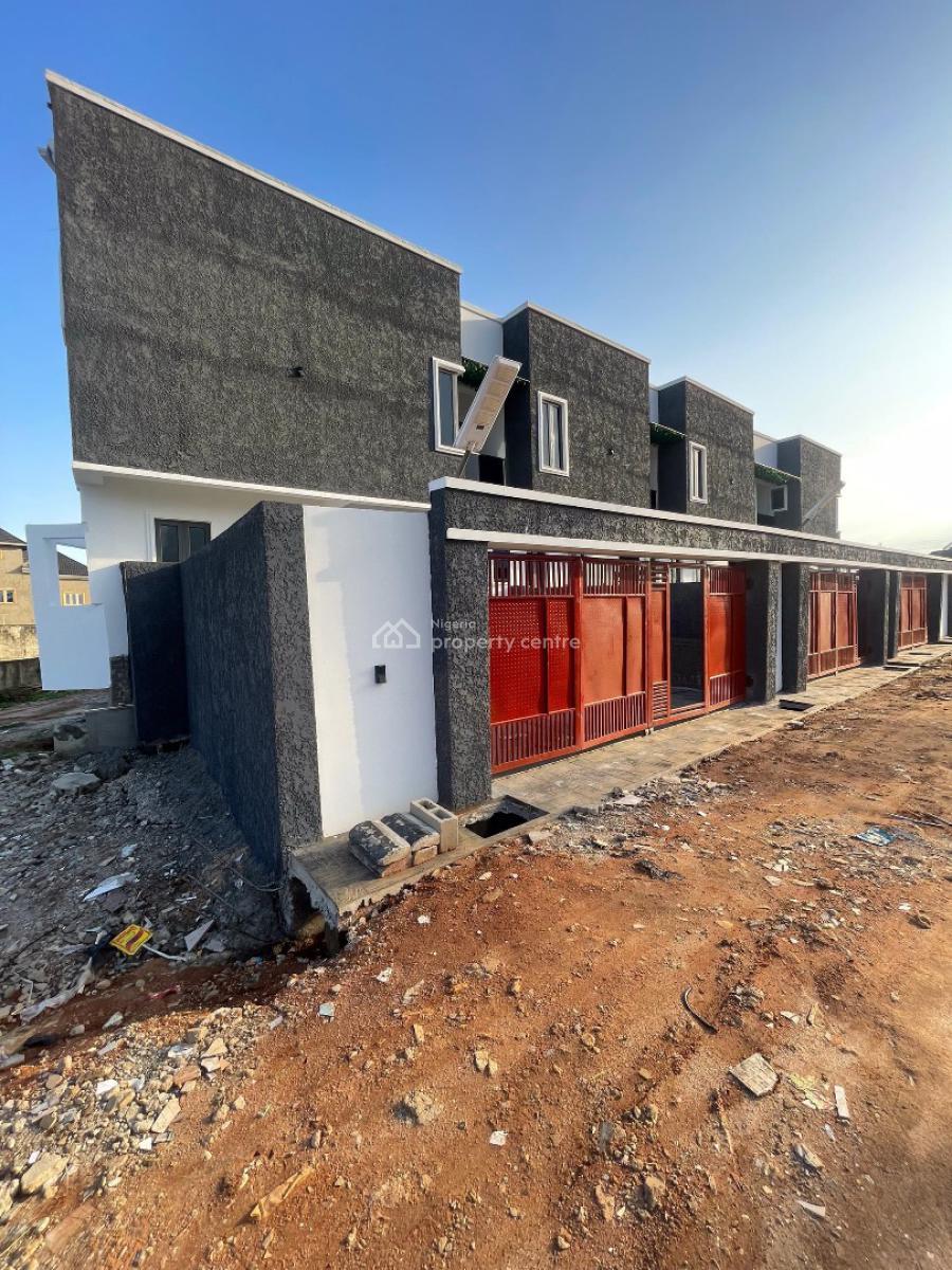 4 bedroom terraced duplex for sale
