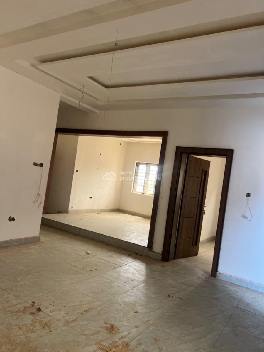 4 bedroom terraced duplex for sale