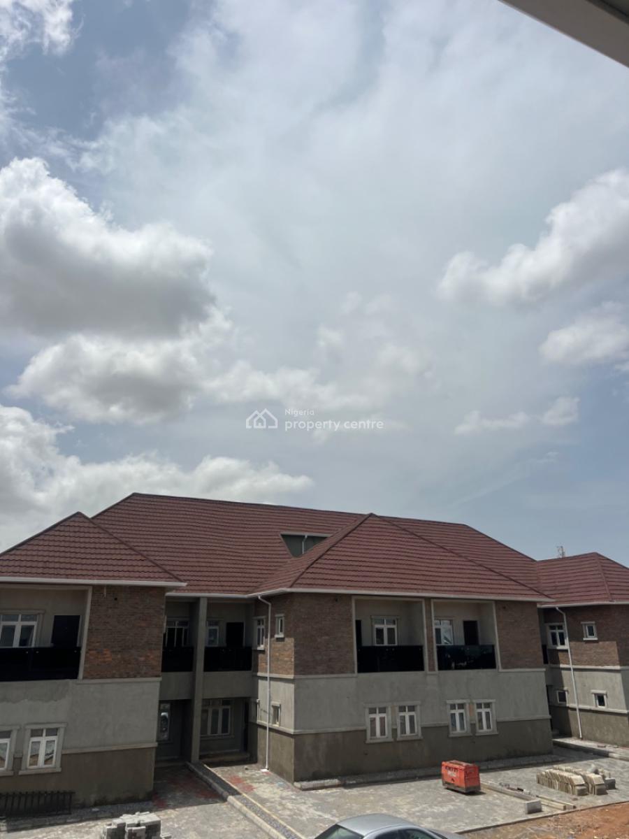 4 bedroom terraced duplex for sale